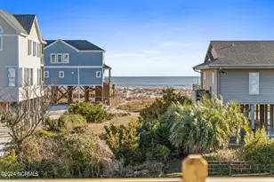 916 E Dolphin Dr, Oak Island, NC 28465 - Photo 4