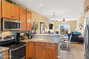 916 E Dolphin Dr, Oak Island, NC 28465 - Photo 16