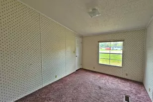 608 Old Whiteville Rd, Lumberton, NC 28358 - Photo 10
