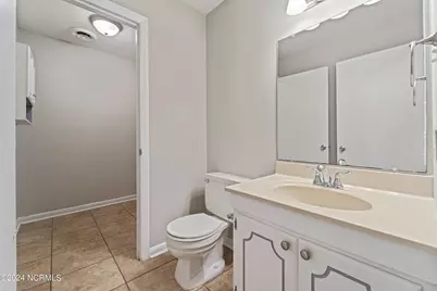 12 S Onsville Place, Jacksonville, NC 28546 - Photo 2