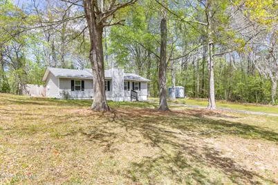 207 Winter Place, Jacksonville, NC 28540 - Photo 4