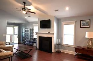 2117 Maple Leaf Dr, Southport, NC 28461 - Photo 4