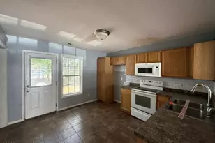 145 Cornerstone Pl, Jacksonville, NC 28546 - Photo 4