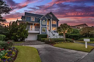 2509 N Lumina Ave N, Wrightsville Beach, NC 28480 - Photo 1