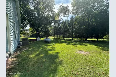 114 Rhodes Avenue, Windsor, NC 27983 - Photo 24