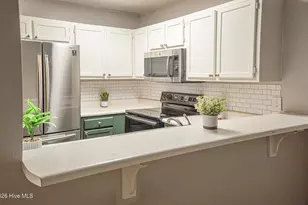5114 Lamppost Cir, Wilmington, NC 28403 - Photo 2