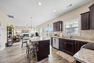 452 Worsley Wy, Jacksonville, NC 28546 - Photo 10