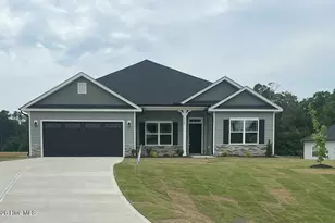 409 S Carey St, La Grange, NC 28551 - Photo 4