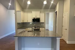 409 S Carey St, La Grange, NC 28551 - Photo 6