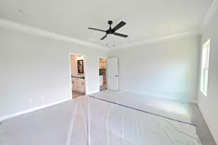 409 S Carey St, La Grange, NC 28551 - Photo 10