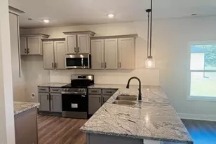 407 S Carey St, La Grange, NC 28551 - Photo 18