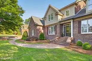 705 Kensington Dr, Greenville, NC 27858 - Photo 2