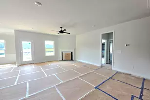 405 S Carey St, La Grange, NC 28551 - Photo 6