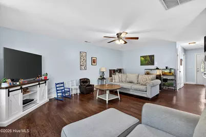 394 Carolina Pines Boulevard, New Bern, NC 28560 - Photo 6
