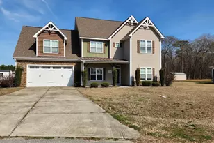 105 E Lake Dr, Goldsboro, NC 27534 - Photo 1