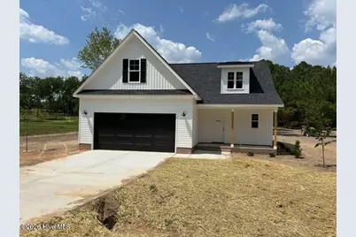 187 Spring Meadows Drive, Aberdeen, NC 28315 - Photo 1