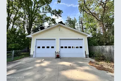 218 Pamlico Drive, Washington, NC 27889 - Photo 2
