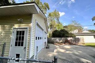 218 Pamlico Dr, Washington, NC 27889 - Photo 8
