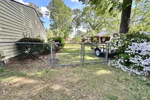 218 Pamlico Dr, Washington, NC 27889 - Photo 4