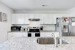 950 Pine Needles Rd, Southport, NC 28461 - Photo 10