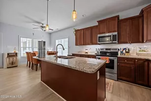 505 Diamond Ridge Ct, Swansboro, NC 28539 - Photo 10