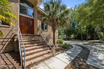 401 Harbor Drive, New Bern, NC 28560 - Photo 2