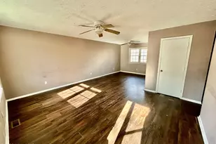 906 Cypress St, Rockingham, NC 28379 - Photo 2