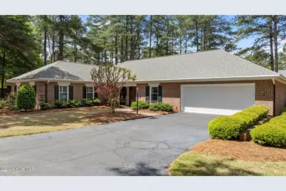 35 Courtney Place, Southern Pines, NC 28387 - Photo 8