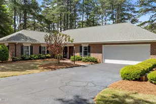 35 Courtney Pl, Southern Pines, NC 28387 - Photo 8