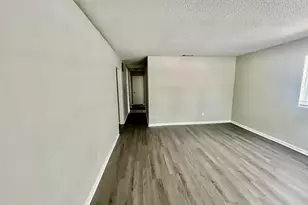 1313 Proctor St, Rocky Mount, NC 27801 - Photo 2