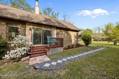 801 Deerfoot Circle, New Bern, NC 28562 - Photo 16
