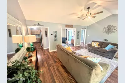 401 Marsha's Way, Havelock, NC 28532 - Photo 12