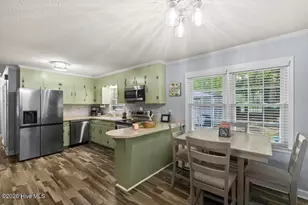 481 S Railroad Ave, Beulaville, NC 28518 - Photo 6