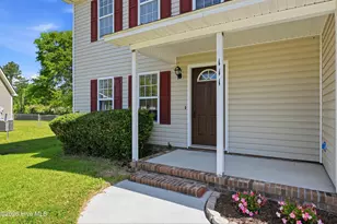 111 Skipping Stone Ln, Jacksonville, NC 28546 - Photo 4