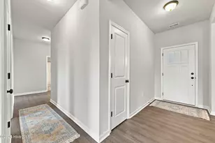 208 Halifax Ct, Shawboro, NC 27973 - Photo 4