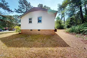 1240 W Michigan Ave, Southern Pines, NC 28387 - Photo 4