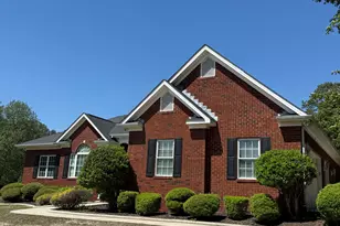 109 Brisbayne Cir, La Grange, NC 28551 - Photo 2