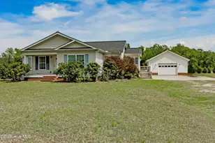 1327 Old Chinquapin Rd, Beulaville, NC 28518 - Photo 2