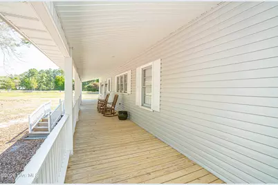 5685 Watts Road SW, Ocean Isle Beach, NC 28469 - Photo 6