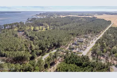 699 Vandemere Creek Drive, Vandemere, NC 28587 - Photo 4