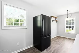 311 Snow Bell Ct, Richlands, NC 28574 - Photo 16