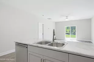221 Sandpiper Pl, Holly Ridge, NC 28445 - Photo 6