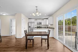 481 Worsley Wy, Jacksonville, NC 28546 - Photo 10