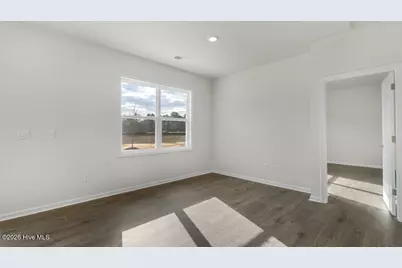 409 Conifer Street, Sanford, NC 27332 - Photo 12