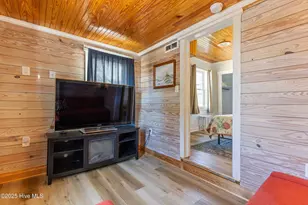 1208 Canal Dr, Carolina Beach, NC 28428 - Photo 20