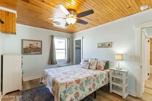 1208 Canal Dr, Carolina Beach, NC 28428 - Photo 18