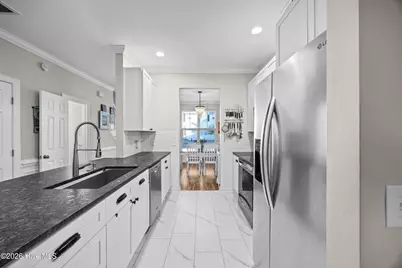 5813 Wrightsville Avenue #Apt 153, Wilmington, NC 28403 - Photo 4