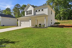 222 Brisbane Dr, Aberdeen, NC 28315 - Photo 2