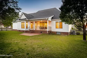 363 Primrose Ln, Winterville, NC 28590 - Photo 8