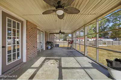 1801 Vine Street, Elizabeth City, NC 27909 - Photo 46